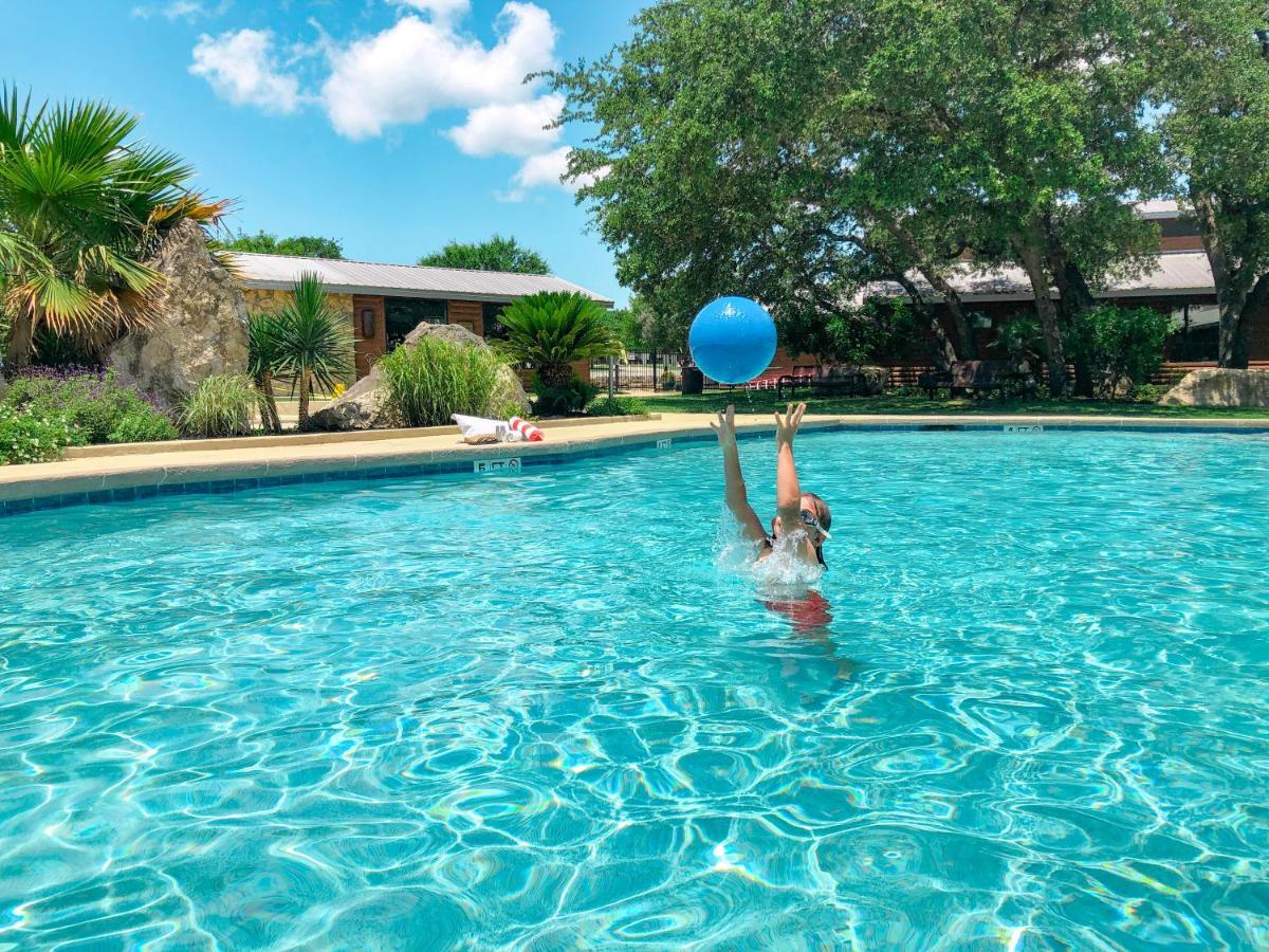 Sun Outdoors Lake Travis Hudson Bend Экстерьер фото